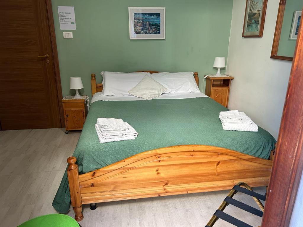 B&B Il Nido Portici Luaran gambar